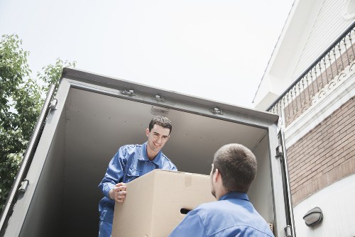 Cubic-yard pricing example for a compact central London move